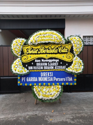 Papan Bunga Duka di Badak Bejuang